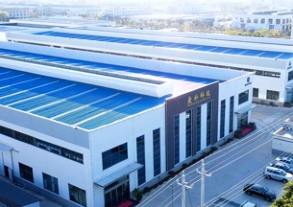 熱烈慶祝愛(ài)樸環(huán)?？萍迹〒P(yáng)州）生產(chǎn)基地建造完工！